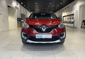 Подержанный автомобиль Renault Kaptur 2018 года (2 фото)