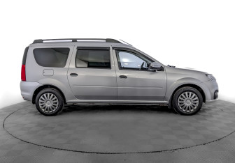Подержанный автомобиль LADA (ВАЗ) Largus Wagon 2021 года (4 фото)