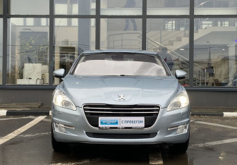 Подержанный автомобиль Peugeot 508 Sedan 2012 года (2 фото)