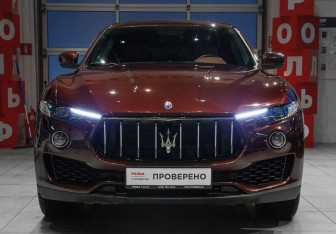 Подержанный автомобиль Maserati Levante 2018 года (2 фото)