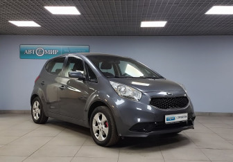 Подержанный автомобиль Kia Venga 2011 года (3 фото)
