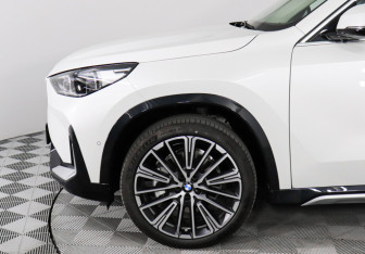 Новый BMW X1 2026 (8 фото)