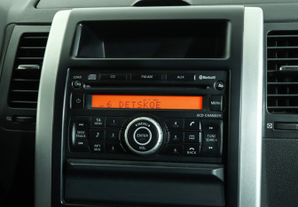 Подержанный автомобиль Nissan X-Trail 2010 года (19 фото)