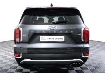 Подержанный автомобиль Hyundai Palisade 2021 года (6 фото)
