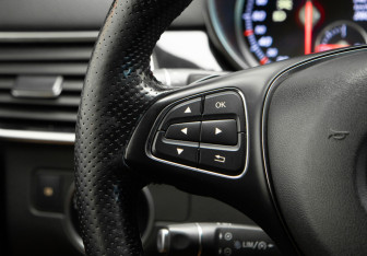 Подержанный автомобиль Mercedes-Benz GLE 2018 года (12 фото)