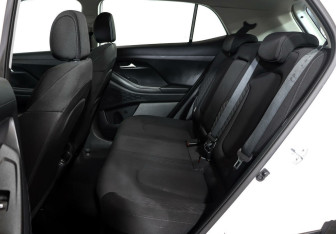 Подержанный автомобиль Hyundai Creta 2021 года (12 фото)