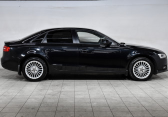 Подержанный автомобиль Audi A4 Sedan 2012 года (4 фото)