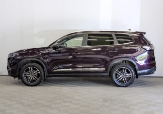 Подержанный автомобиль Chery Tiggo 8 Pro Max 2022 года (8 фото)