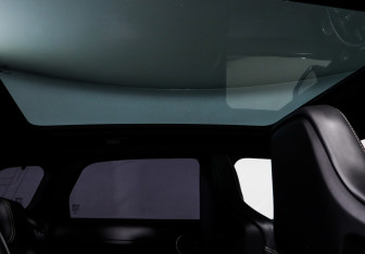 Подержанный автомобиль Land Rover Range Rover Evoque 2013 года (18 фото)