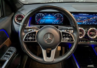Подержанный автомобиль Mercedes-Benz GLB 2021 года (16 фото)