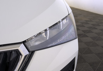 Подержанный автомобиль Skoda Rapid Liftback 2021 года (11 фото)