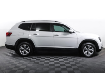 Подержанный автомобиль Volkswagen Teramont 2019 года (4 фото)