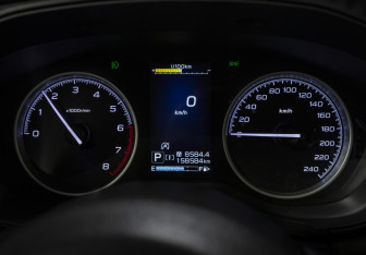 Подержанный автомобиль Subaru Forester Suv 2018 года (12 фото)