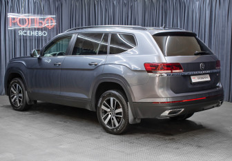 Подержанный автомобиль Volkswagen Teramont 2021 года (7 фото)