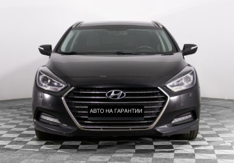 Подержанный автомобиль Hyundai i40 Wagon 2016 года (2 фото)