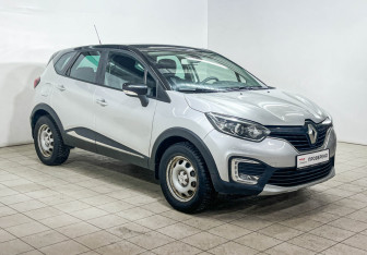 Подержанный автомобиль Renault Kaptur 2017 года (3 фото)
