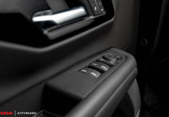 Новый Chevrolet Tahoe 2025 (16 фото)