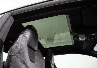 Подержанный автомобиль Audi S5 Coupe 2009 года (15 фото)