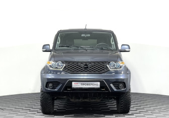 Подержанный автомобиль УАЗ Patriot 2021 года (2 фото)