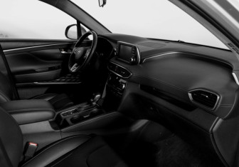 Подержанный автомобиль Hyundai Santa Fe 2018 года (10 фото)
