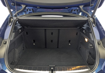 Подержанный автомобиль BMW X2 2021 года (10 фото)