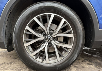 Подержанный автомобиль Volkswagen Tiguan 2021 года (9 фото)
