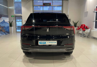 Подержанный автомобиль FAW Bestune T55 2023 года (5 фото)