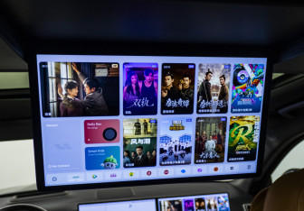 Подержанный автомобиль LiXiang L9 2023 года (24 фото)