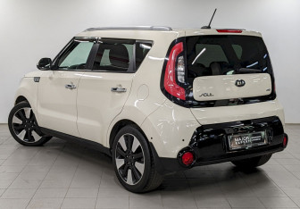 Подержанный автомобиль Kia Soul 2015 года (7 фото)