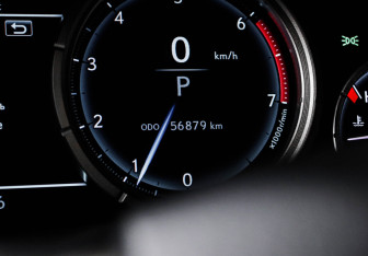 Подержанный автомобиль Lexus RX 2019 года (11 фото)