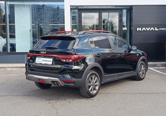 Подержанный автомобиль Kia Rio Sedan 2022 года (5 фото)