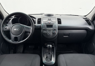 Подержанный автомобиль Kia Soul 2011 года (12 фото)
