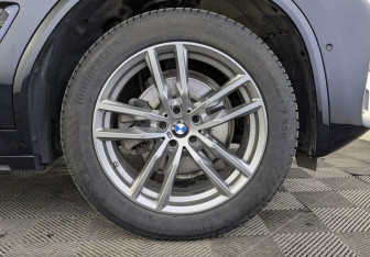 Подержанный автомобиль BMW X4 2020 года (12 фото)