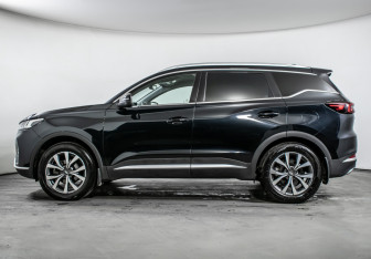 Подержанный автомобиль Chery Tiggo 7 Pro 2022 года (8 фото)