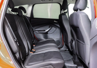 Подержанный автомобиль Ford Kuga 2019 года (14 фото)