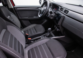 Подержанный автомобиль Renault Arkana 2020 года (9 фото)