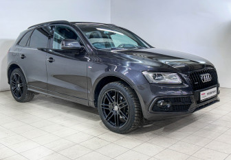 Подержанный автомобиль Audi Q5 2015 года (3 фото)