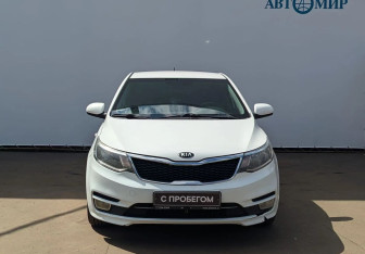 Подержанный автомобиль Kia Rio Sedan 2016 года (2 фото)