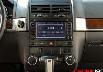 Подержанный автомобиль Volkswagen Touareg 2008 года (4 фото)