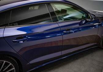 Подержанный автомобиль Audi A5 Liftback 2021 года (24 фото)