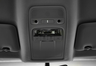 Подержанный автомобиль Audi Q3 2017 года (26 фото)