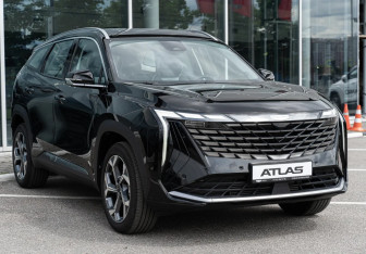 Новый Geely Atlas 2025 (3 фото)