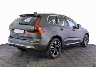 Новый Volvo XC60 2025 (2 фото)