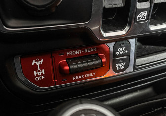 Подержанный автомобиль Jeep Wrangler 2020 года (46 фото)