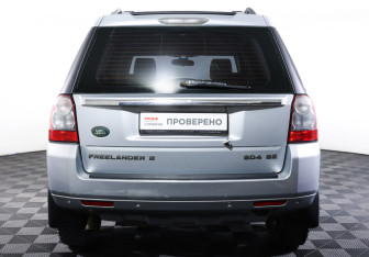Подержанный автомобиль Land Rover Freelander 2010 года (6 фото)