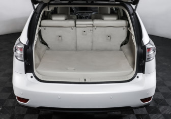 Подержанный автомобиль Lexus RX 2012 года (10 фото)