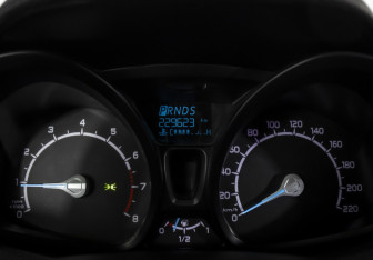 Подержанный автомобиль Ford EcoSport 2014 года (11 фото)