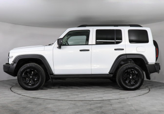 Подержанный автомобиль Tank 300 2023 года (8 фото)