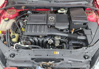 Подержанный автомобиль Mazda 3 Hatchback 2007 года (21 фото)