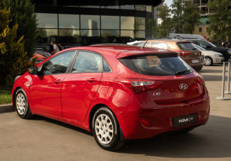 Подержанный автомобиль Hyundai i30 Hatchback 2013 года (5 фото)